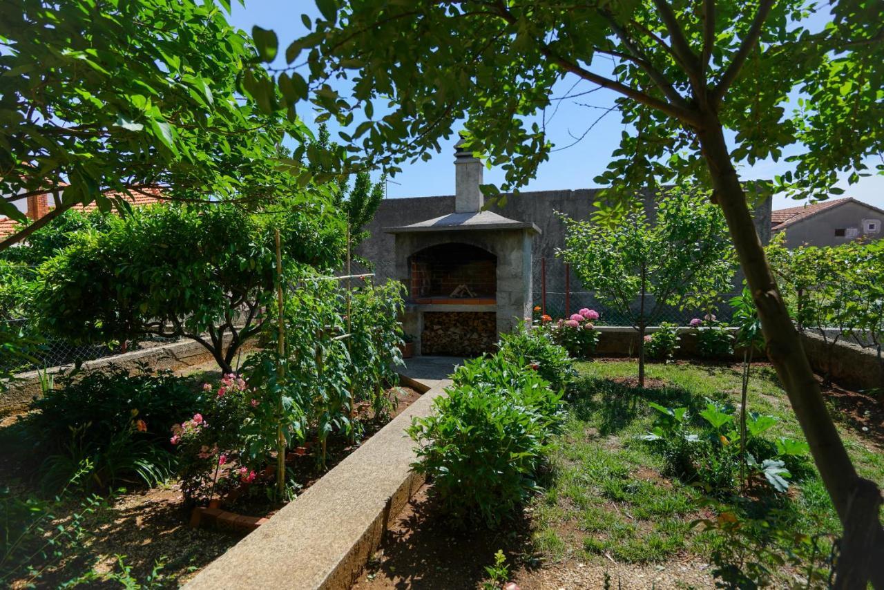 Apartment Jardin With Free Cowered Parking ザダル エクステリア 写真