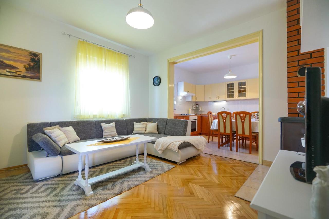 Apartment Jardin With Free Cowered Parking ザダル エクステリア 写真