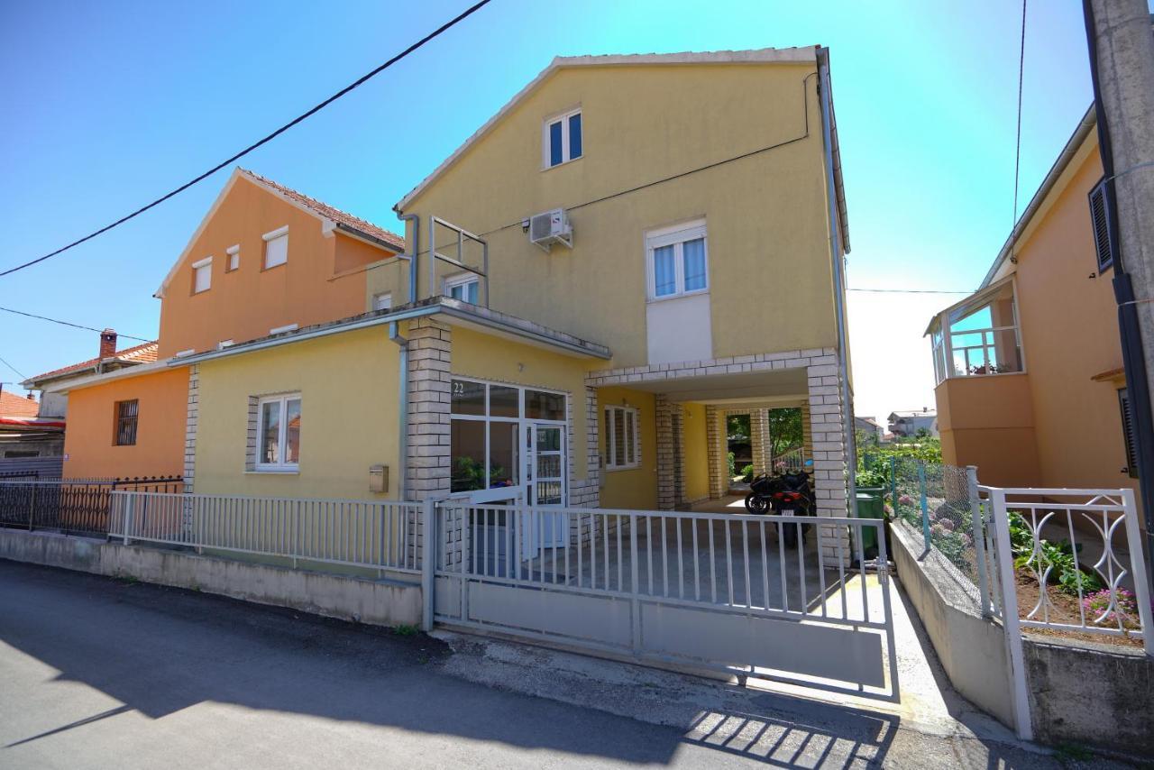 Apartment Jardin With Free Cowered Parking ザダル エクステリア 写真